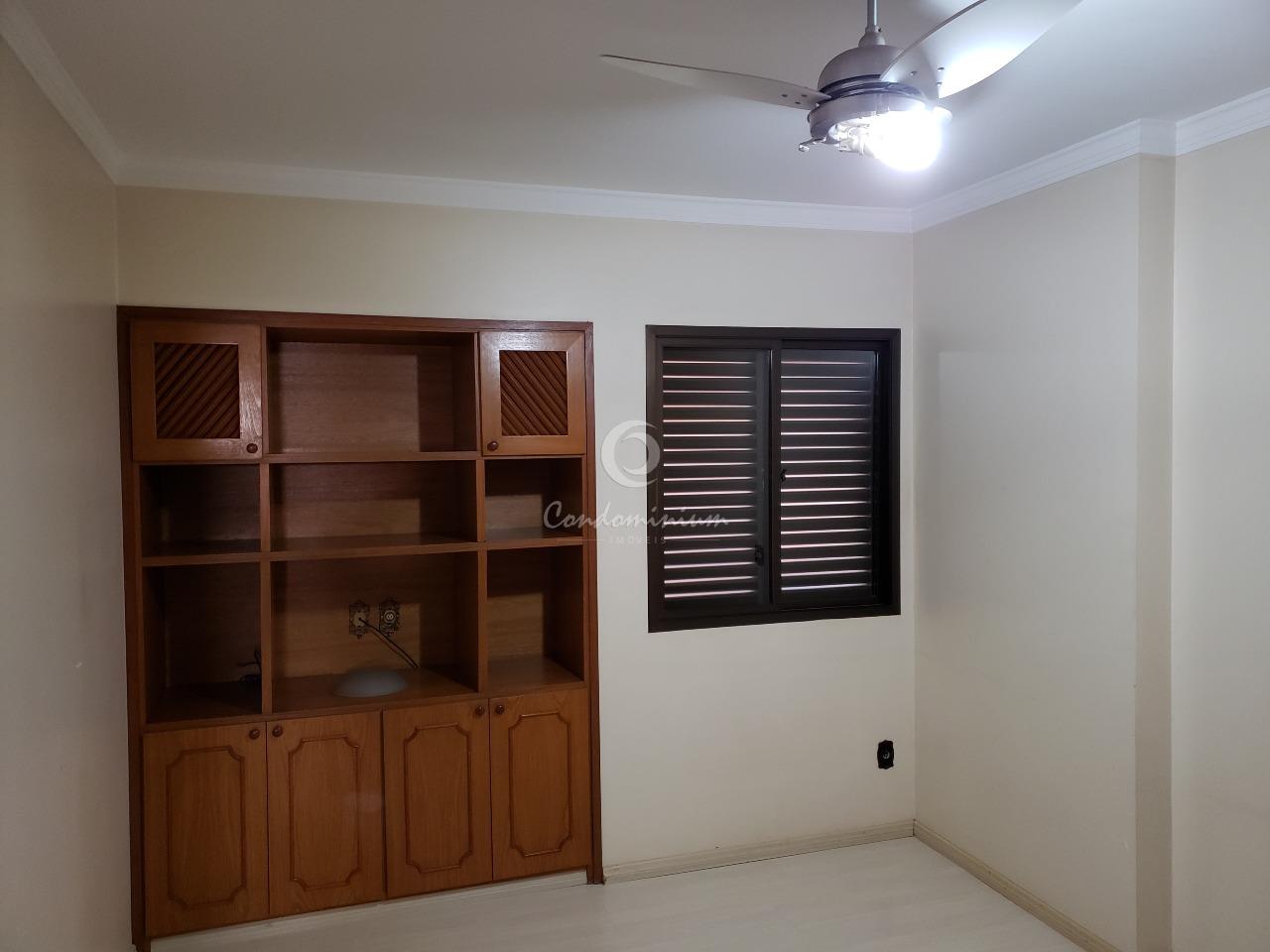 Apartamento com 4 quartos à venda, 226m² — foto 14 de 27