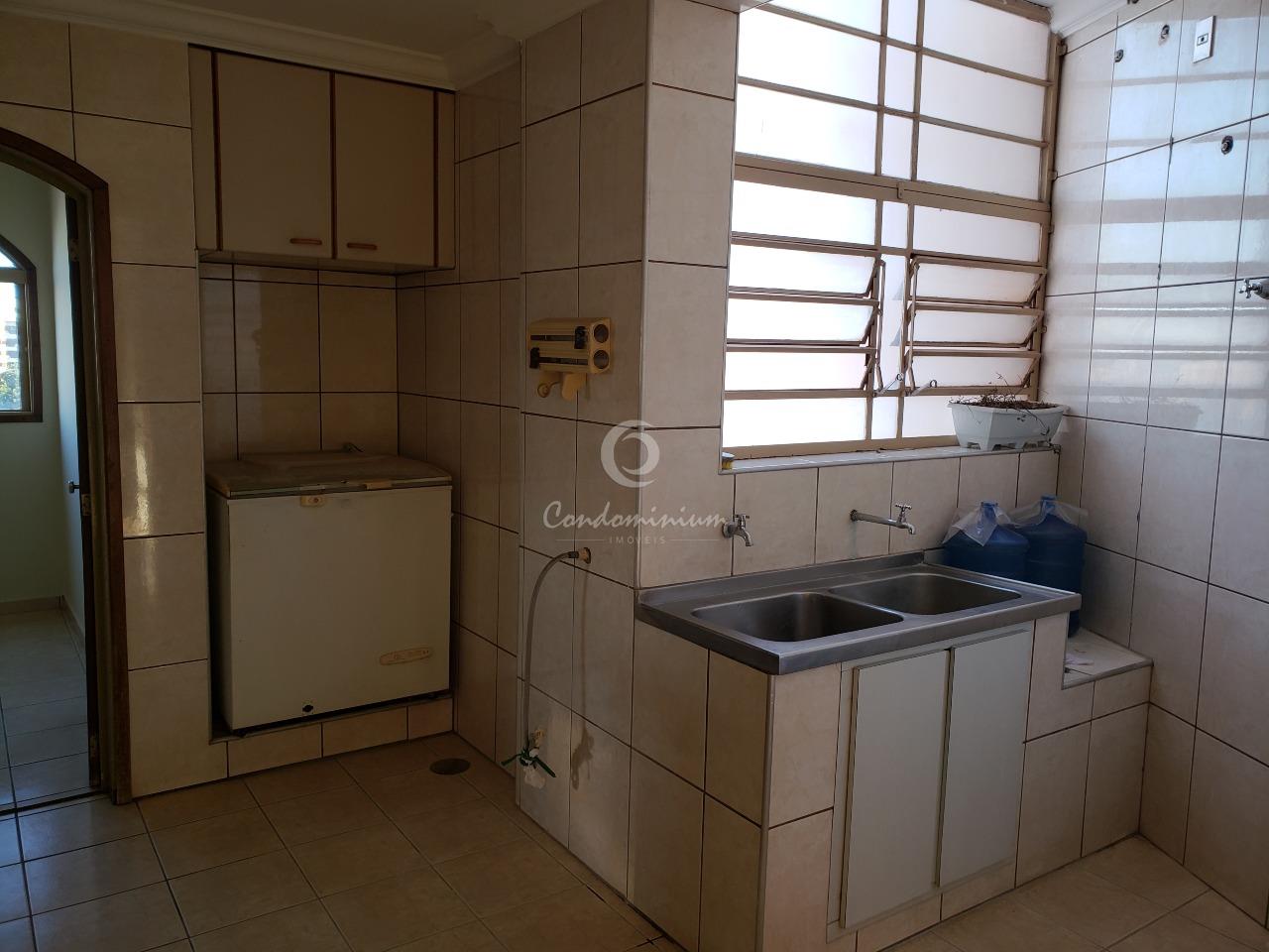 Apartamento com 4 quartos à venda, 360m² — foto 12 de 28