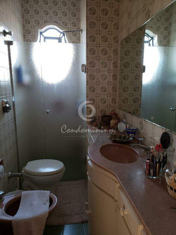 Casa com 5 quartos à venda, 400m² — foto 19 de 29