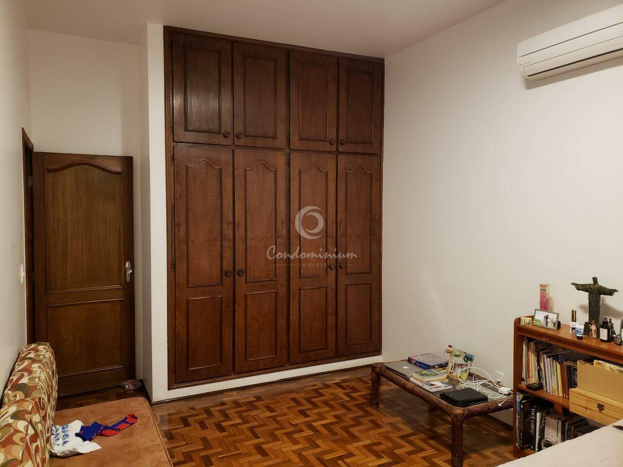 Casa com 5 quartos à venda, 400m² — foto 22 de 29