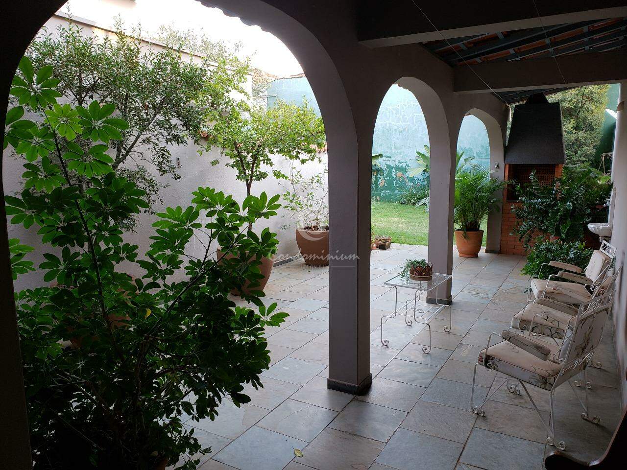 Casa com 5 quartos à venda, 400m² — foto 26 de 29
