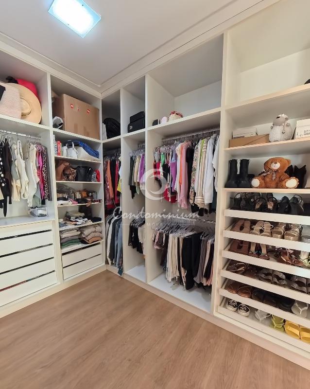 Casa de Condomínio com 4 quartos à venda, 464m² — foto 26 de 40