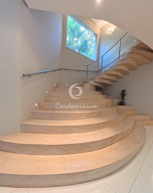 Casa de Condomínio com 4 quartos à venda, 464m² — foto 23 de 40
