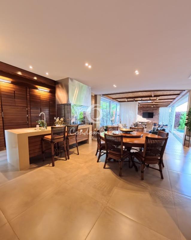 Casa de Condomínio com 4 quartos à venda, 464m² — foto 14 de 40