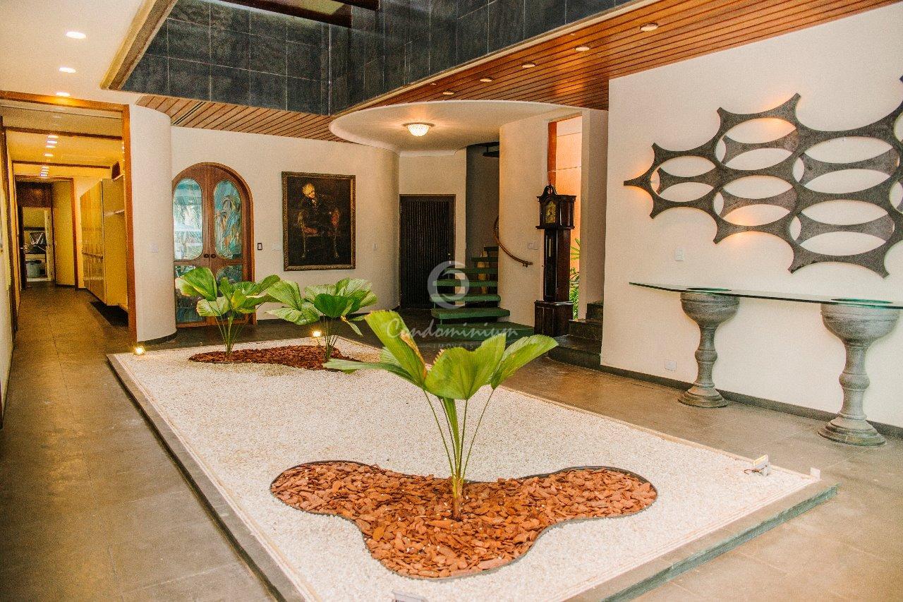 Casa com 5 quartos à venda, 782m² — foto 10 de 23