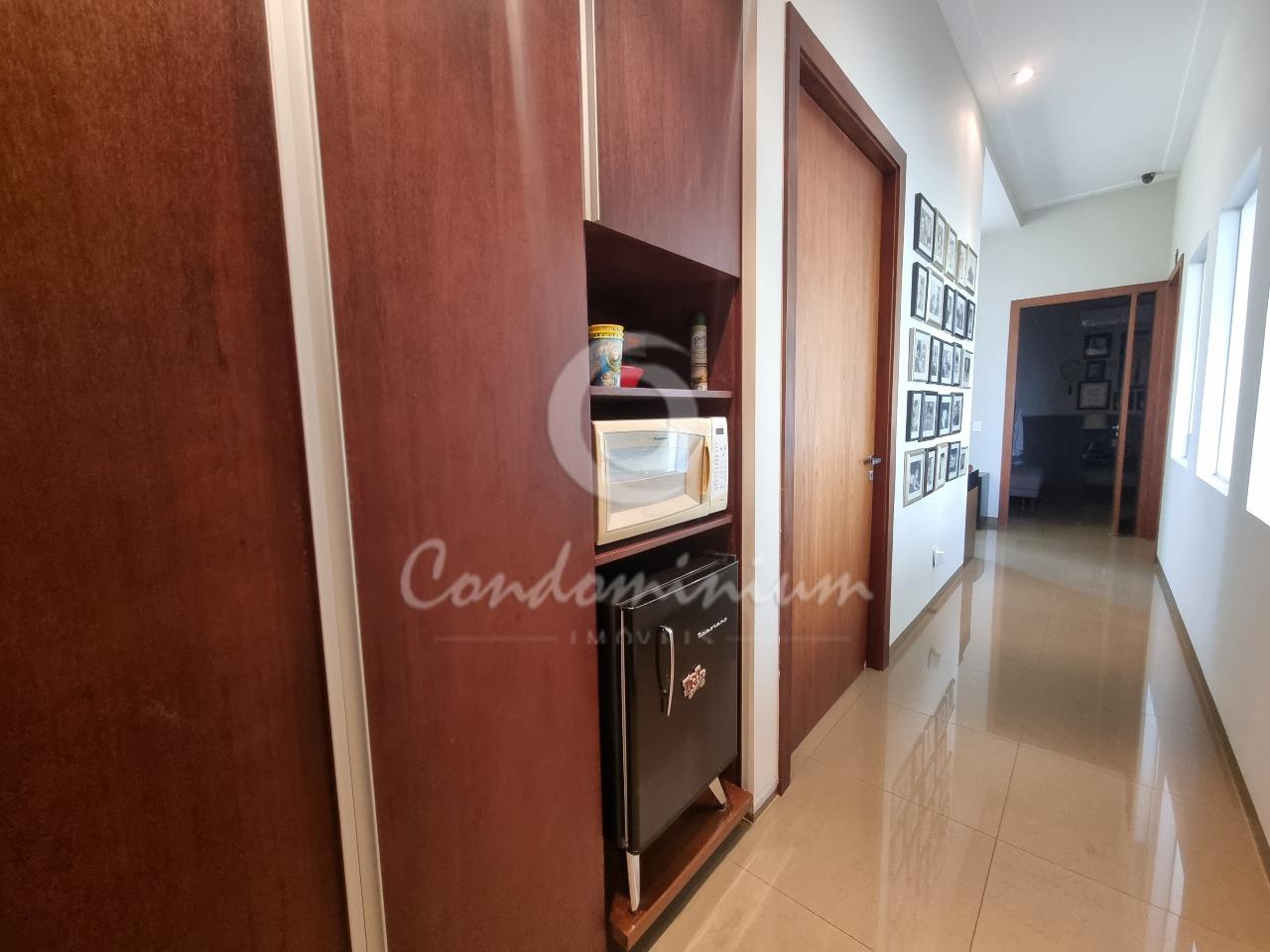 Casa de Condomínio com 3 quartos à venda, 361m² — foto 24 de 40