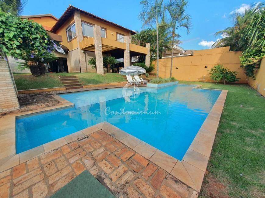 Casa de Condomínio com 4 quartos à venda, 730m² — foto 1 de 44