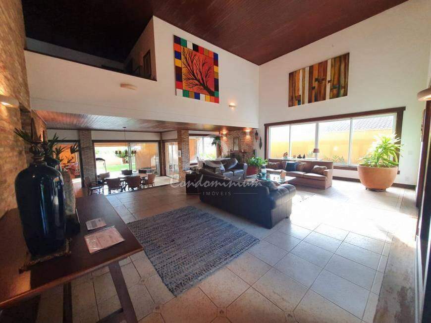 Casa de Condomínio com 4 quartos à venda, 730m² — foto 4 de 44