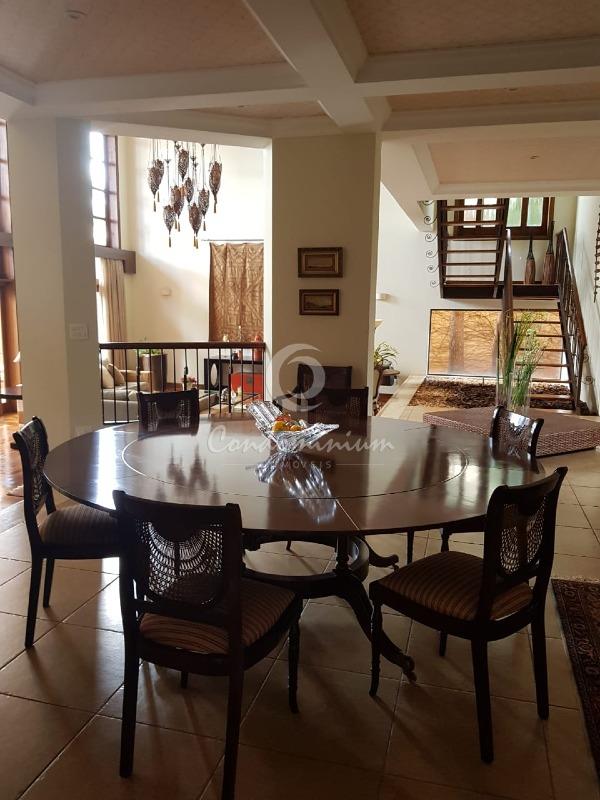 Casa de Condomínio com 5 quartos à venda, 676m² — foto 4 de 44