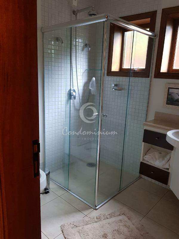 Casa de Condomínio com 5 quartos à venda, 676m² — foto 13 de 44