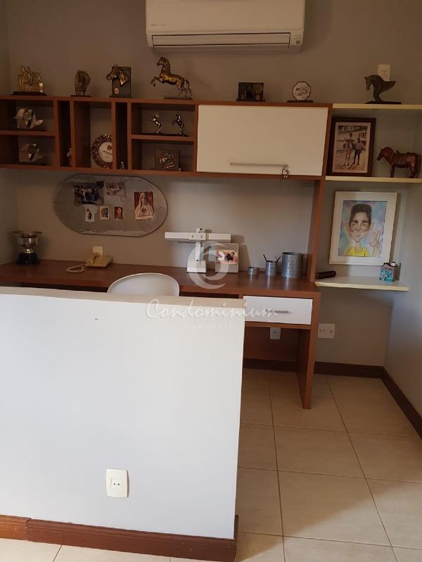 Casa de Condomínio com 5 quartos à venda, 676m² — foto 19 de 44