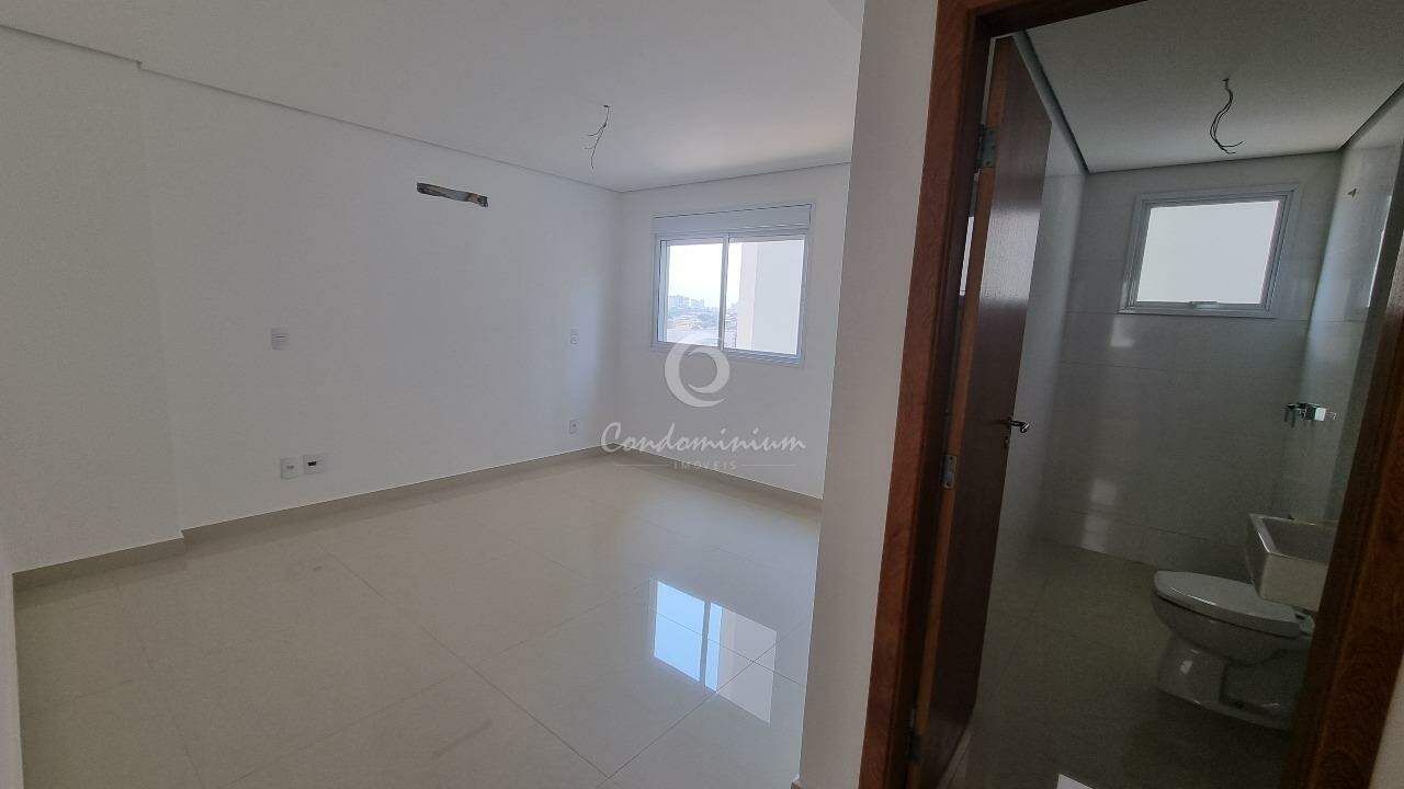 Apartamento com 3 quartos à venda, 285m² — foto 22 de 42