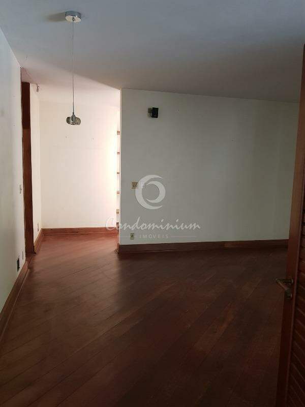 Imóvel Comercial com 4 quartos à venda, 500m² — foto 25 de 30