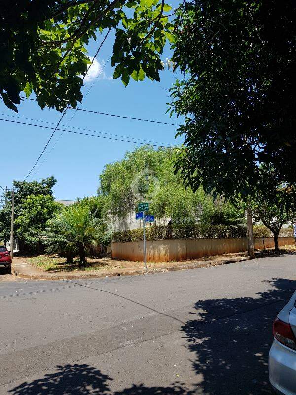 Imóvel Comercial com 4 quartos à venda, 500m² — foto 3 de 30