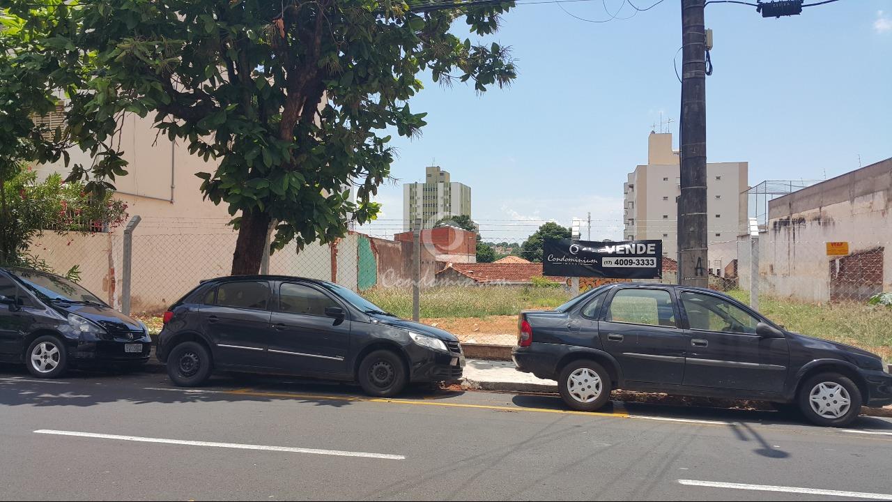 Terreno / Lote / Condomínio  à venda, 968m² — foto 3 de 6