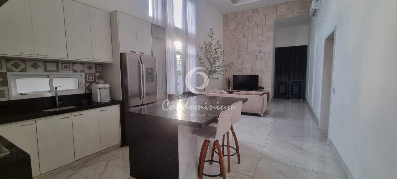 Casa de Condomínio com 3 quartos à venda, 250m² — foto 9 de 39