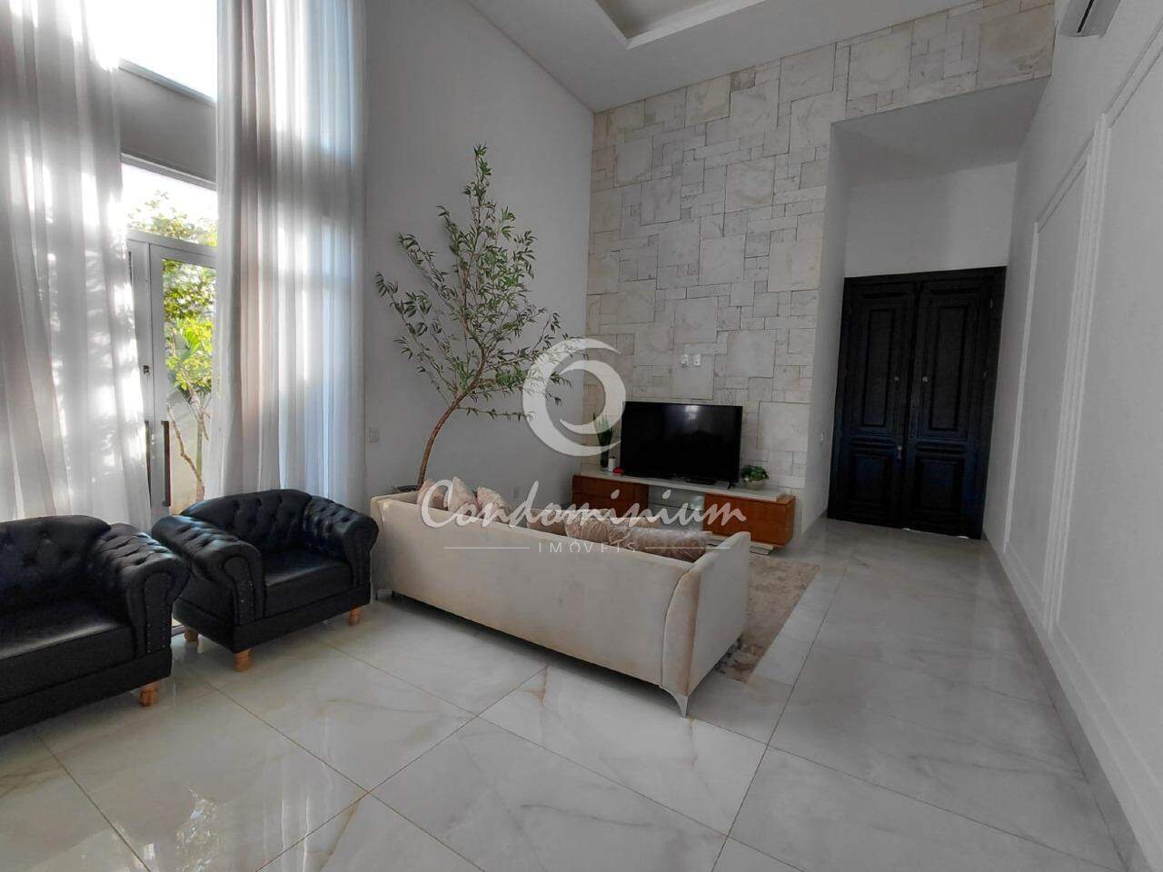 Casa de Condomínio com 3 quartos à venda, 250m² — foto 19 de 39