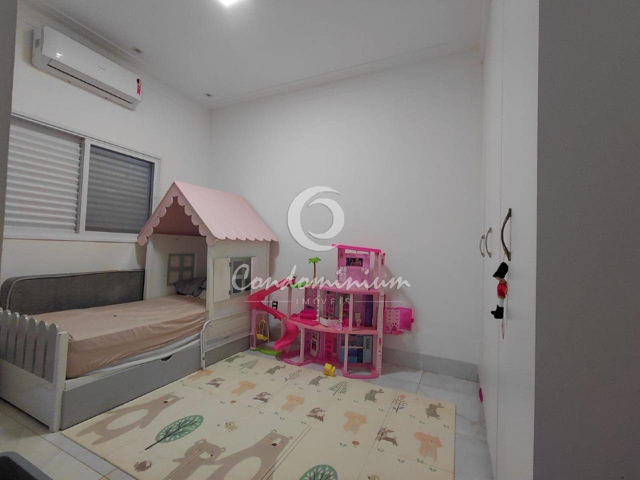 Casa de Condomínio com 3 quartos à venda, 250m² — foto 20 de 39
