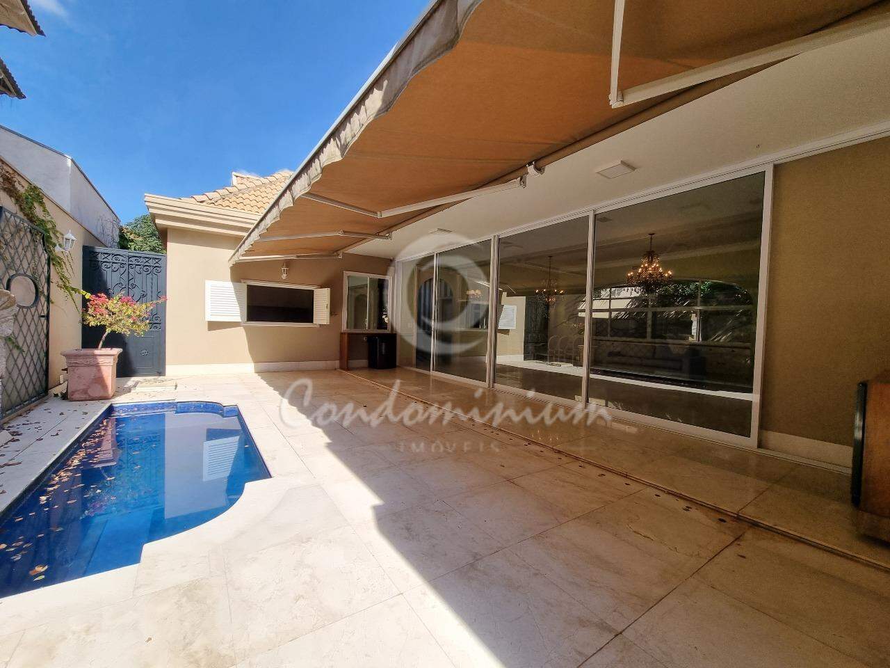 Casa de Condomínio com 3 quartos à venda, 280m² — foto 14 de 38