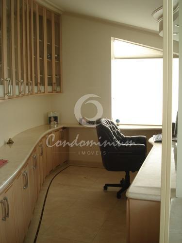 Casa com 4 quartos à venda, 328m² — foto 9 de 30