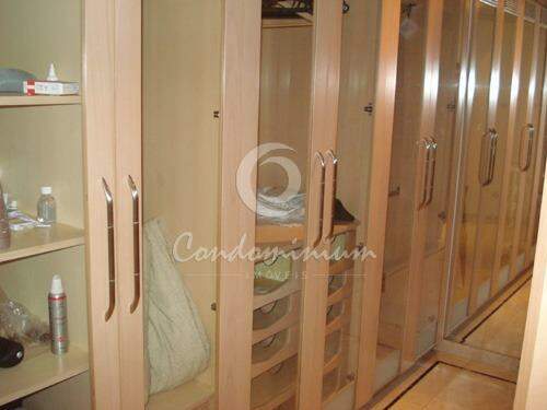 Casa com 4 quartos à venda, 328m² — foto 7 de 30