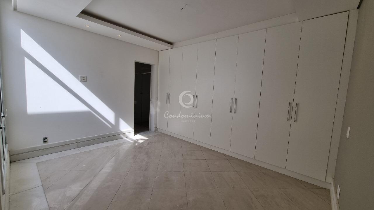 Casa de Condomínio  à venda, 480m² — foto 22 de 41