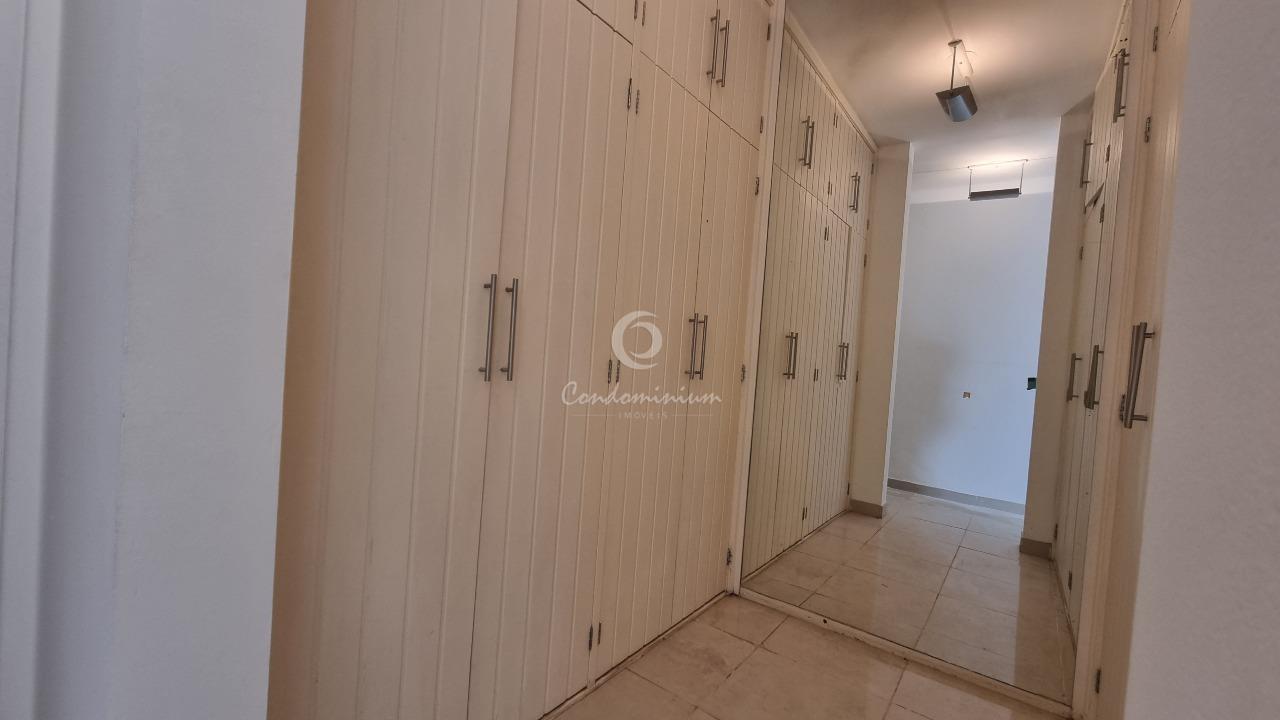Casa de Condomínio  à venda, 480m² — foto 29 de 41