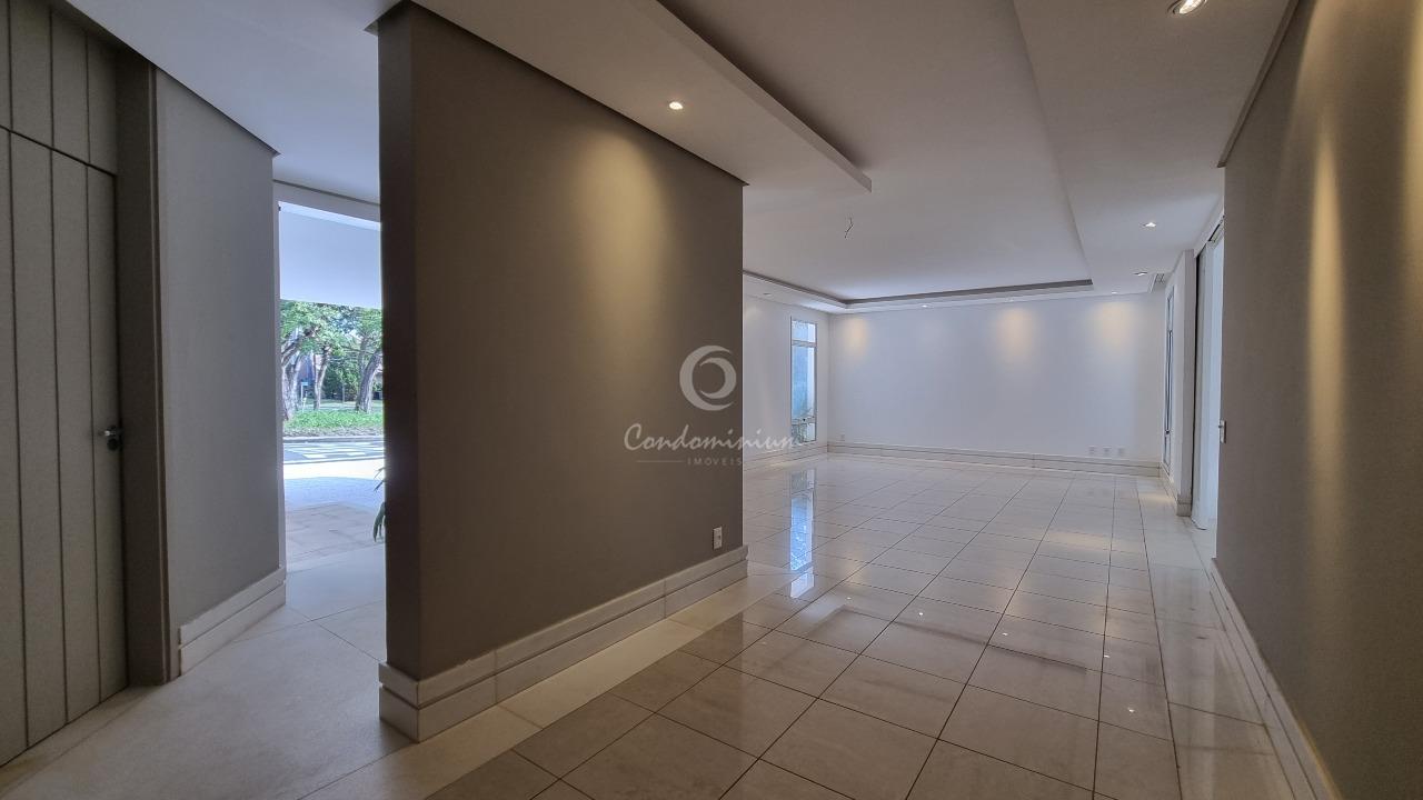 Casa de Condomínio  à venda, 480m² — foto 4 de 41