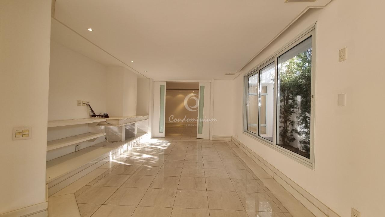 Casa de Condomínio  à venda, 480m² — foto 11 de 41