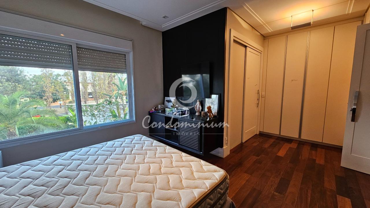 Casa de Condomínio com 4 quartos à venda, 716m² — foto 23 de 48