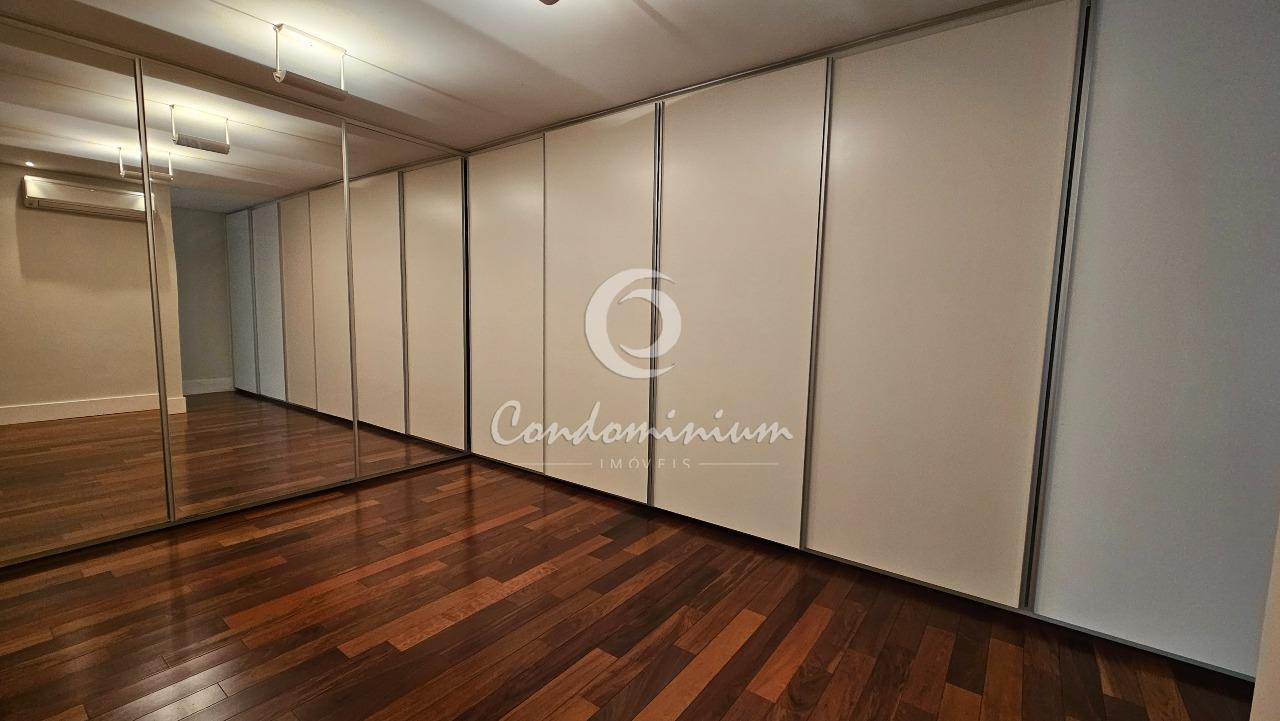 Casa de Condomínio com 4 quartos à venda, 716m² — foto 28 de 48