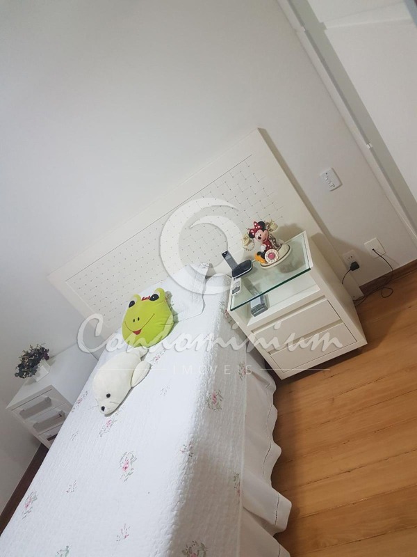 Casa com 3 quartos à venda, 337m² — foto 23 de 30