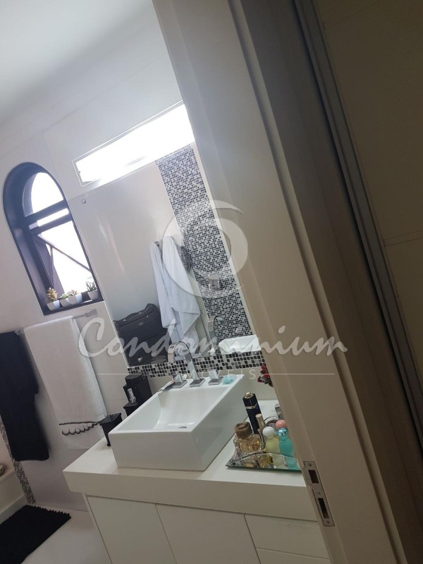 Casa com 3 quartos à venda, 337m² — foto 28 de 30