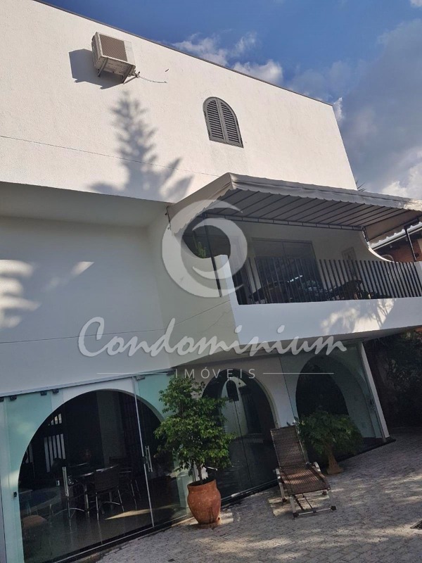 Casa com 3 quartos à venda, 337m² — foto 7 de 30