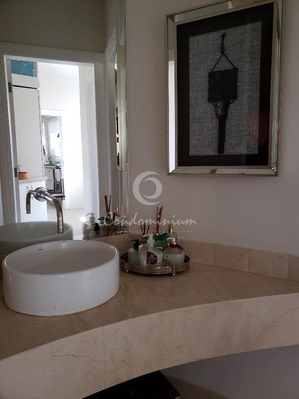 Casa de Condomínio com 3 quartos à venda, 405m² — foto 6 de 58