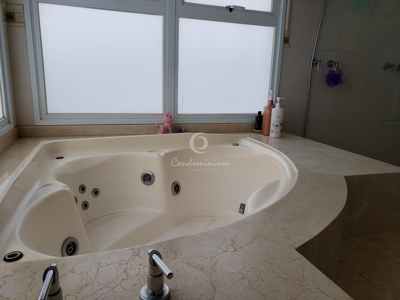 Casa de Condomínio com 3 quartos à venda, 405m² — foto 27 de 58
