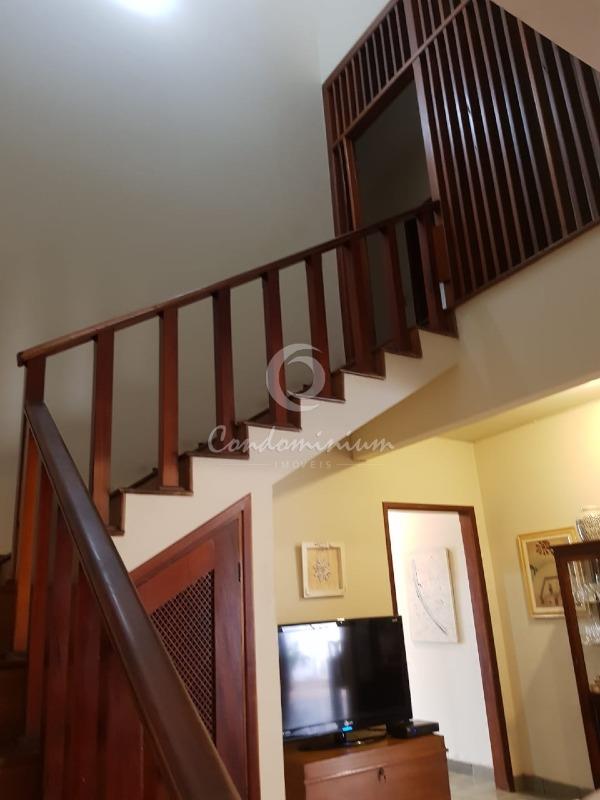 Casa com 3 quartos à venda, 300m² — foto 4 de 22