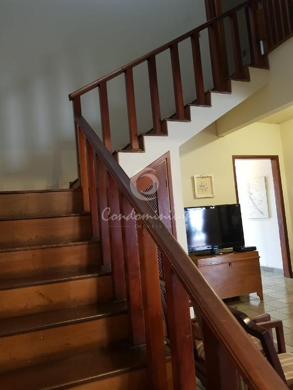 Casa com 3 quartos à venda, 300m² — foto 11 de 22