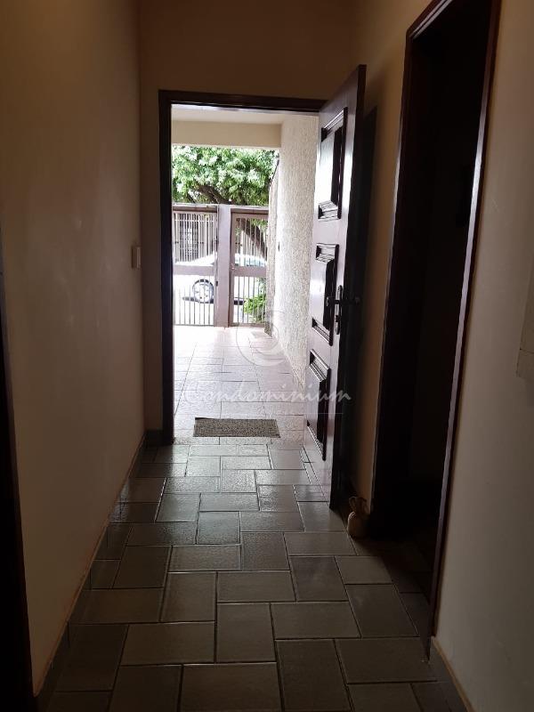 Casa com 3 quartos à venda, 300m² — foto 18 de 22