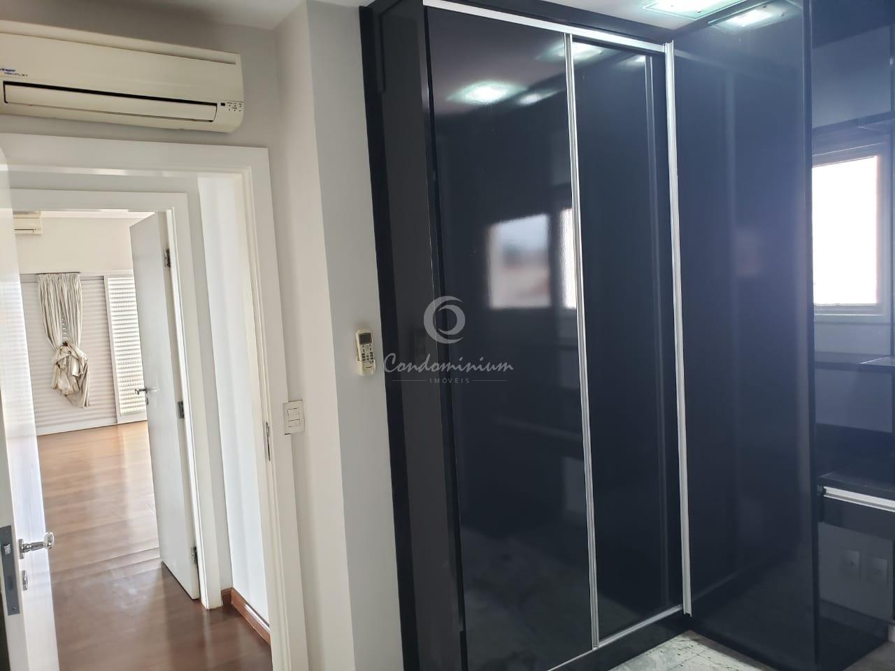 Apartamento com 4 quartos à venda, 270m² — foto 22 de 29