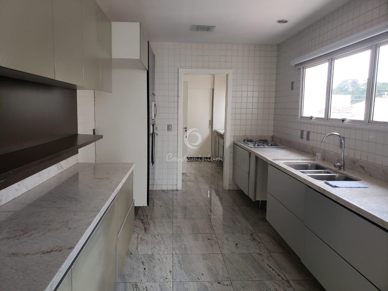 Apartamento com 4 quartos à venda, 270m² — foto 9 de 29