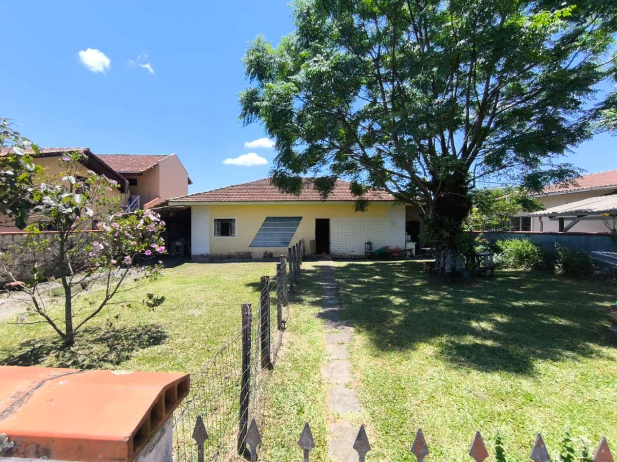 Terreno à venda no Ilha da Figueira: 