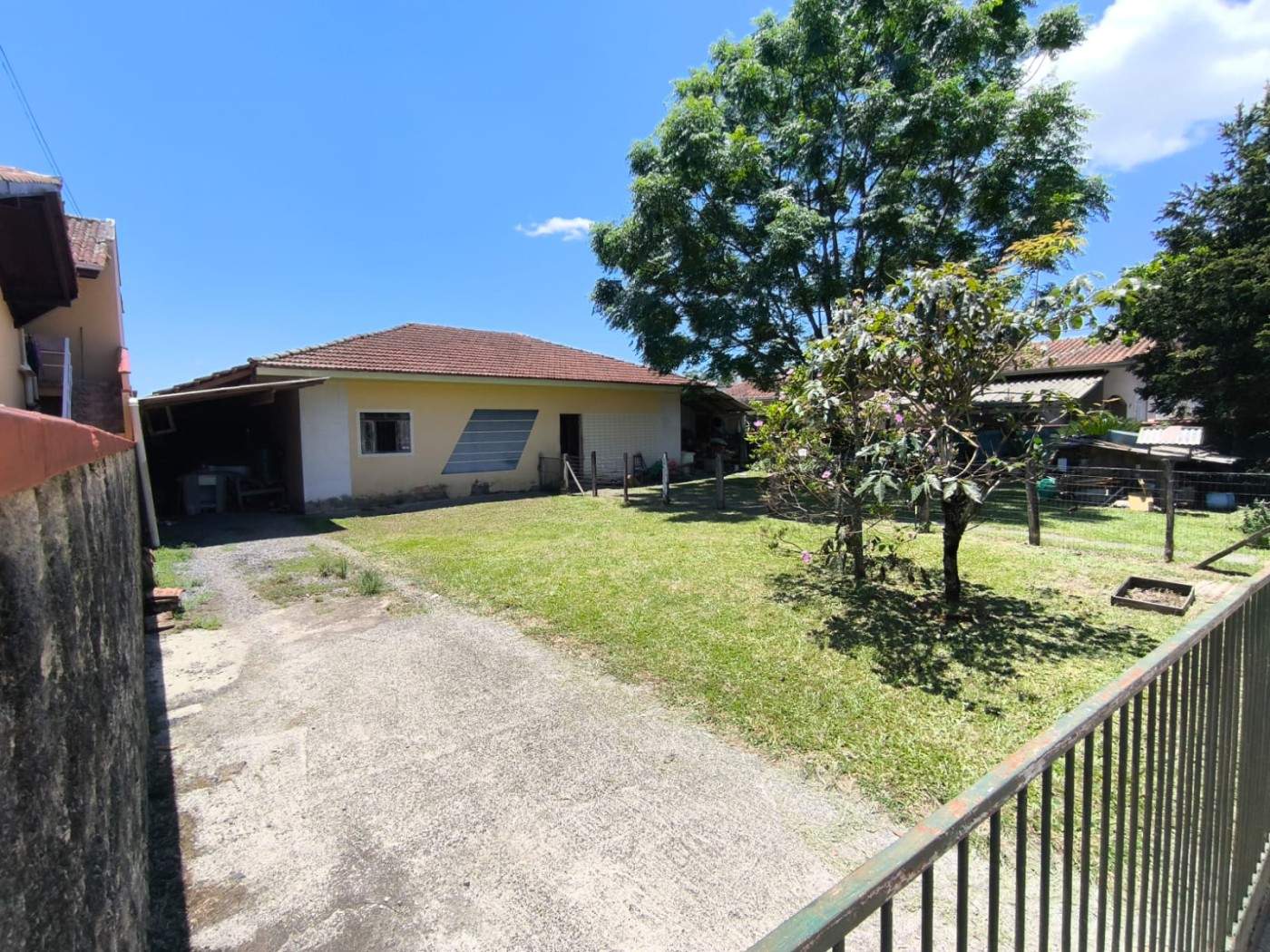 Terreno à venda no Ilha da Figueira: 