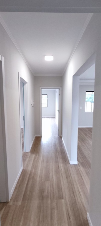 Casa à venda no Jaraguá 84: 