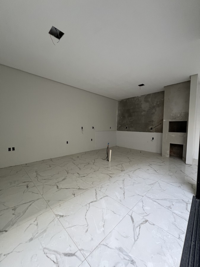 Casa à venda no Estrada Nova: 