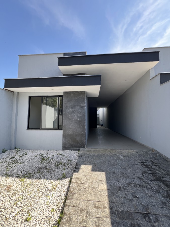 Casa à venda no Estrada Nova: 