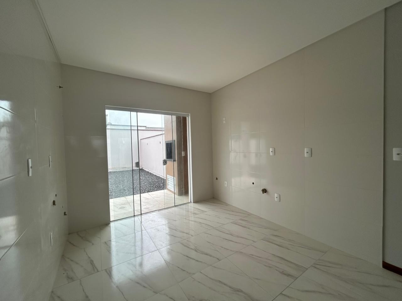 Casa à venda no Estrada Nova: 