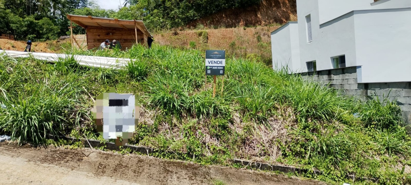 Terreno à venda no Amizade: 