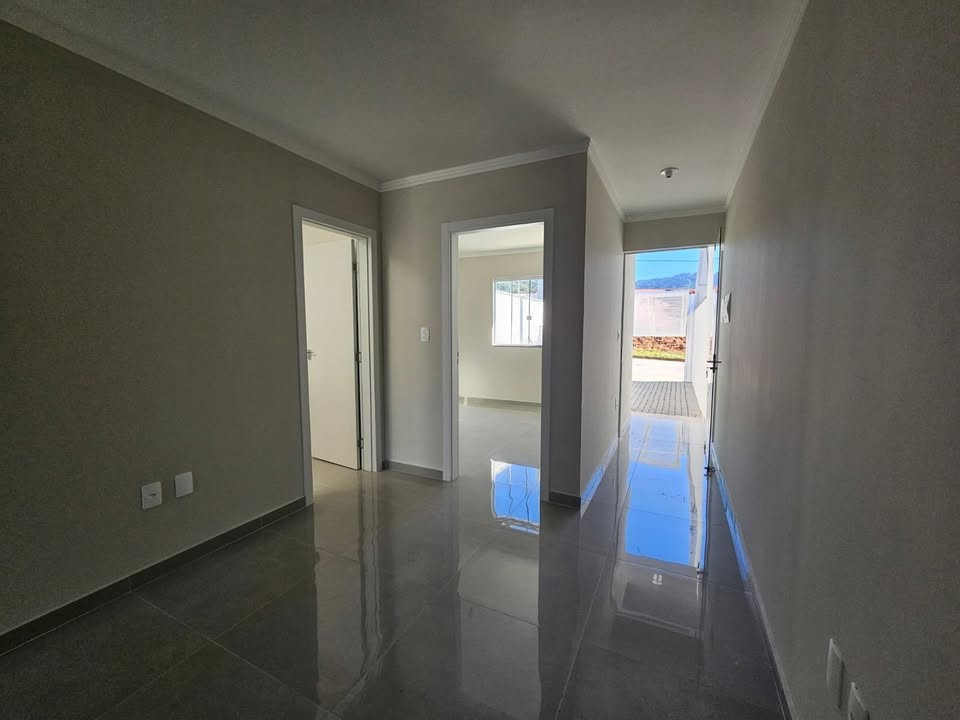 Casa à venda no Três Rios do Norte: 