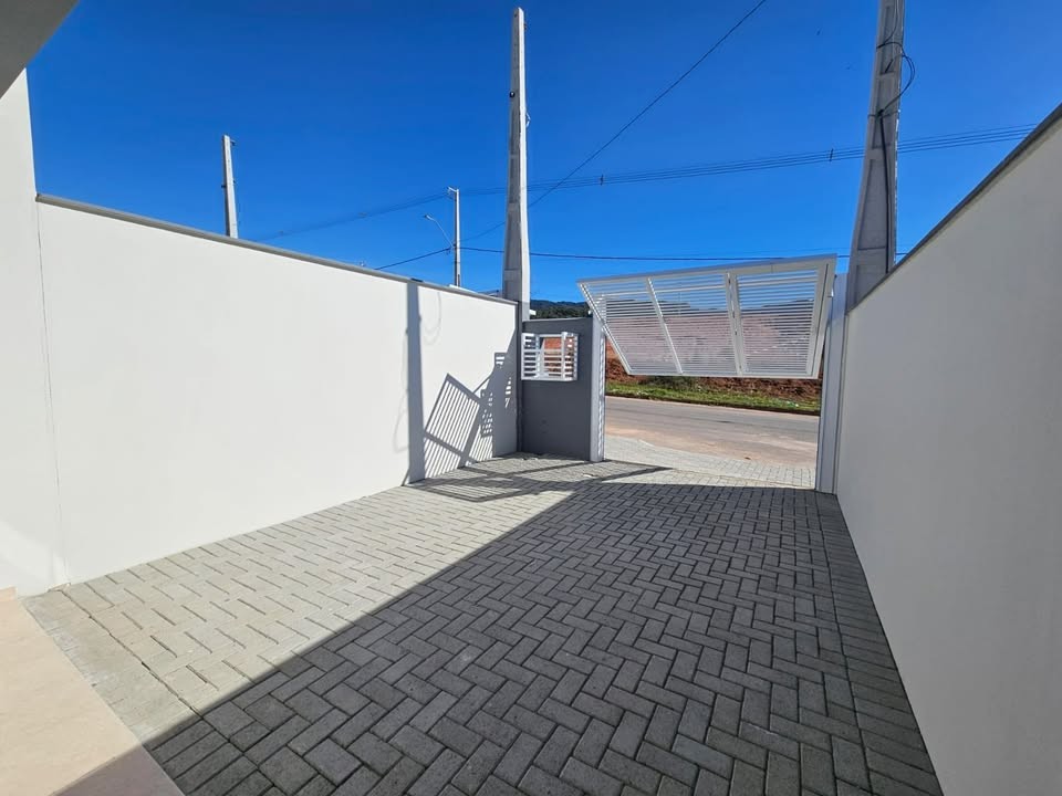 Casa à venda no Três Rios do Norte: 